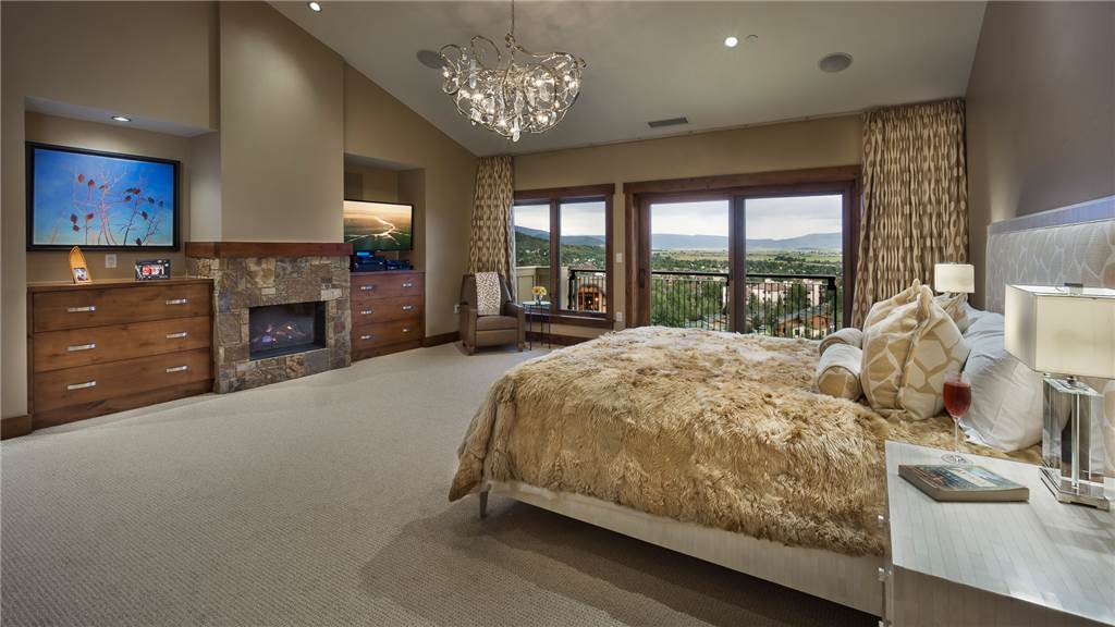 Flat Top Peaks Penthouse at one steamboat place