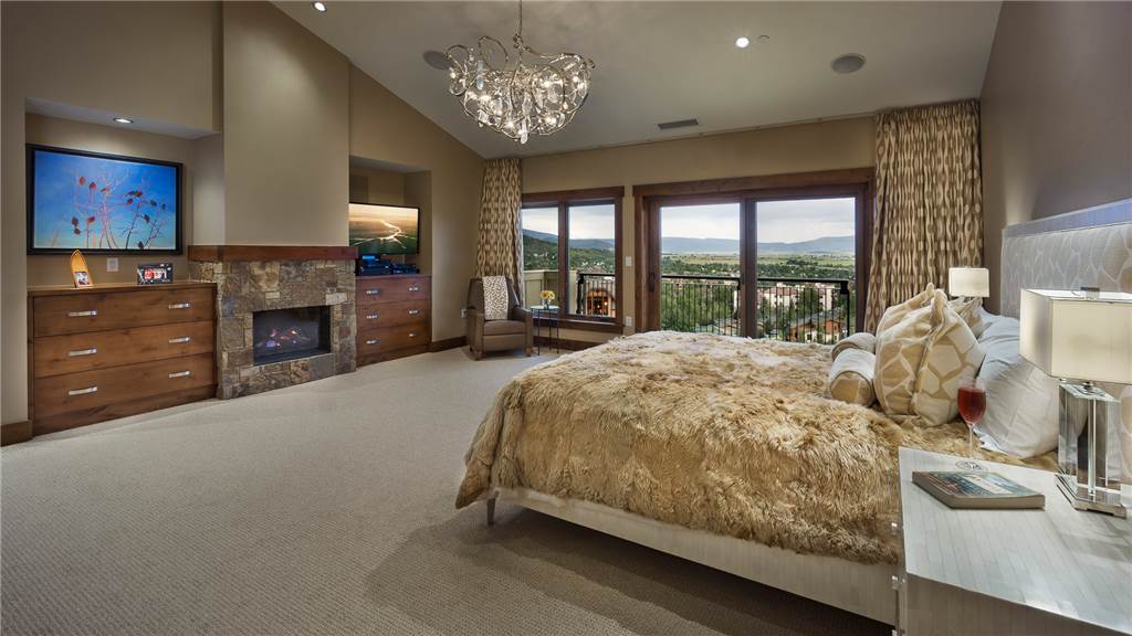 Flat Top Peaks Penthouse at one steamboat place