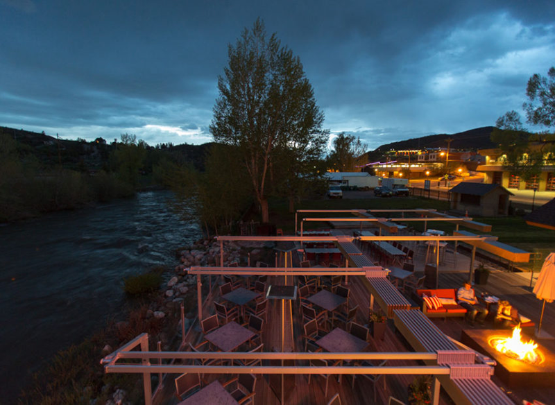 Aurum Steamboat | Moving Mountains