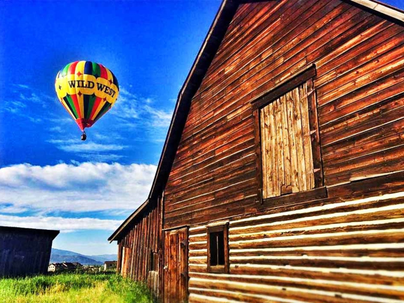 Hot Air Balloon Ride in Steamboat Springs