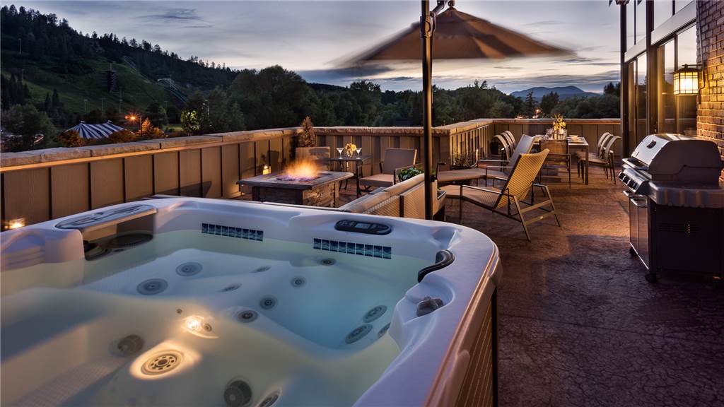 steamboat rooftop firepit