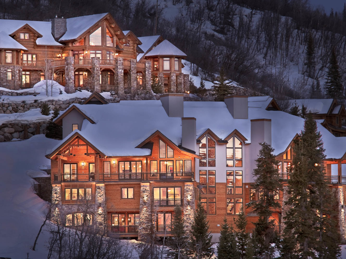 Luxury Steamboat Lodging | Moving Mountains