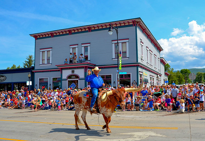 July 4th Steamboat | Moving Mountains